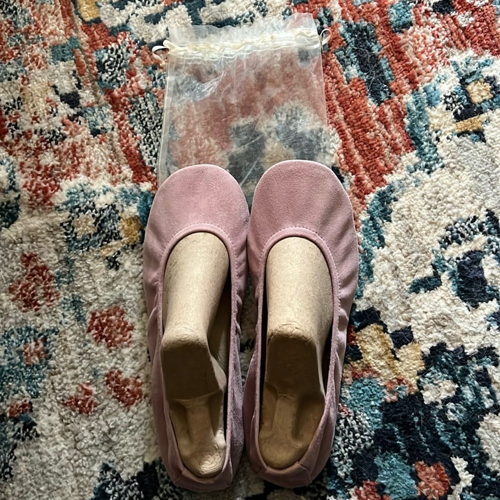The Storehouse Flats Pink(Rose) Suede flats includes bag(New)